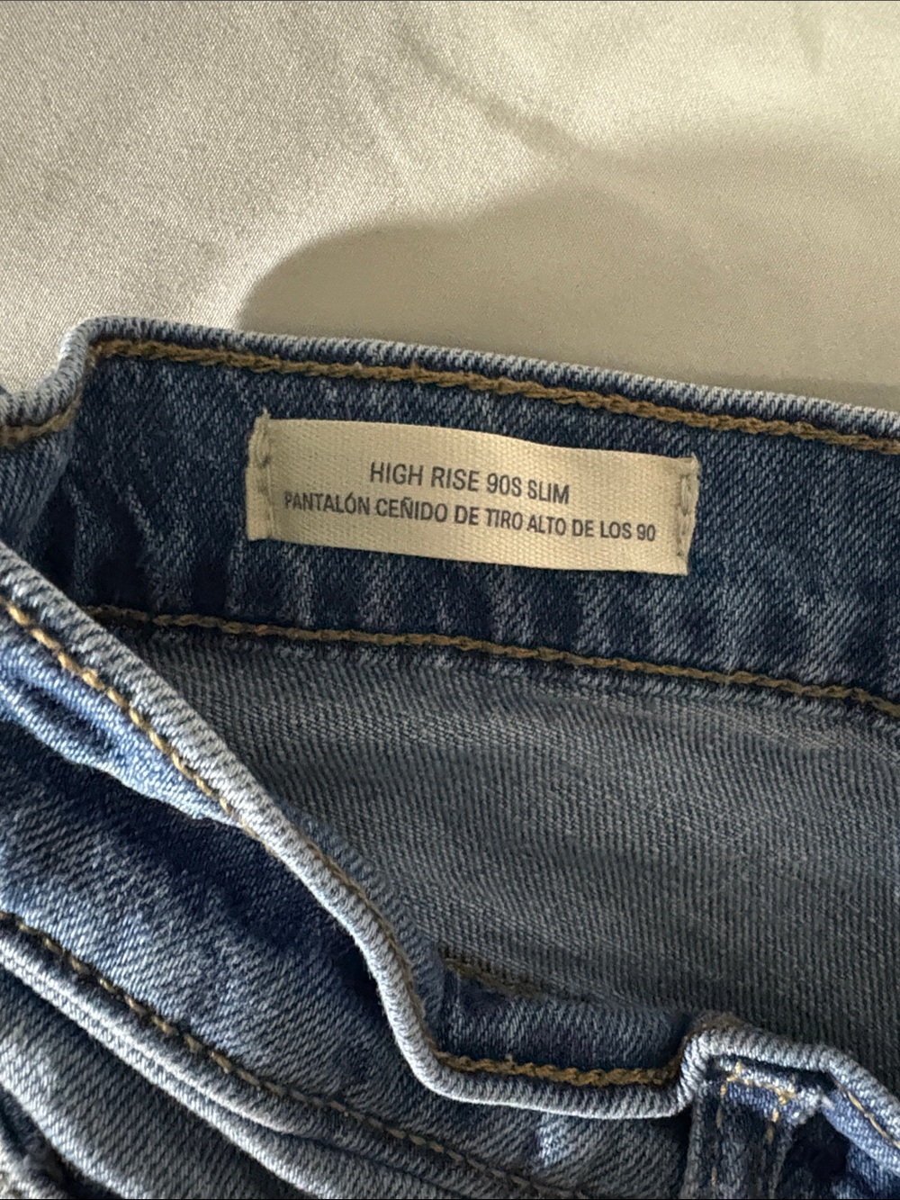 Universal Thread Light Blue Distressed High-Rise Jeans - Picture 4 of 4